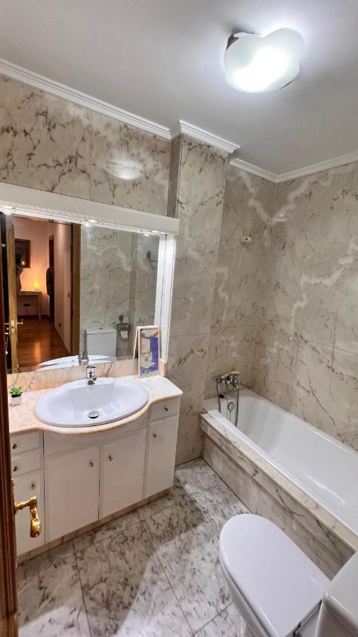 Apartamentos San Martin Ourense Centro 2 Eksteriør bilde